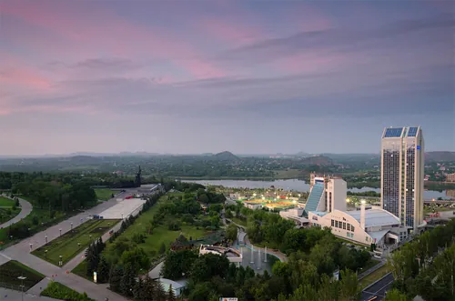 Донецьк · міська архітектура