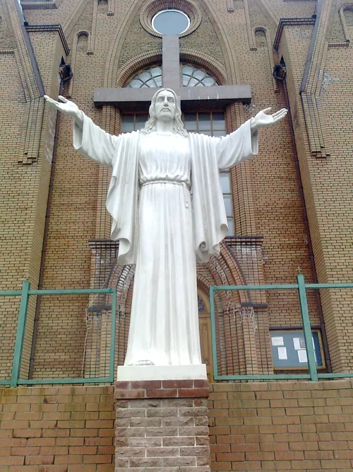 Костел Христа Царя · березень 2012