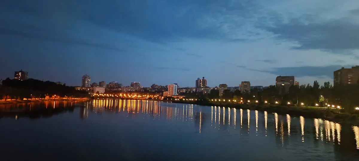 Нічний Донецьк · липень 2023
